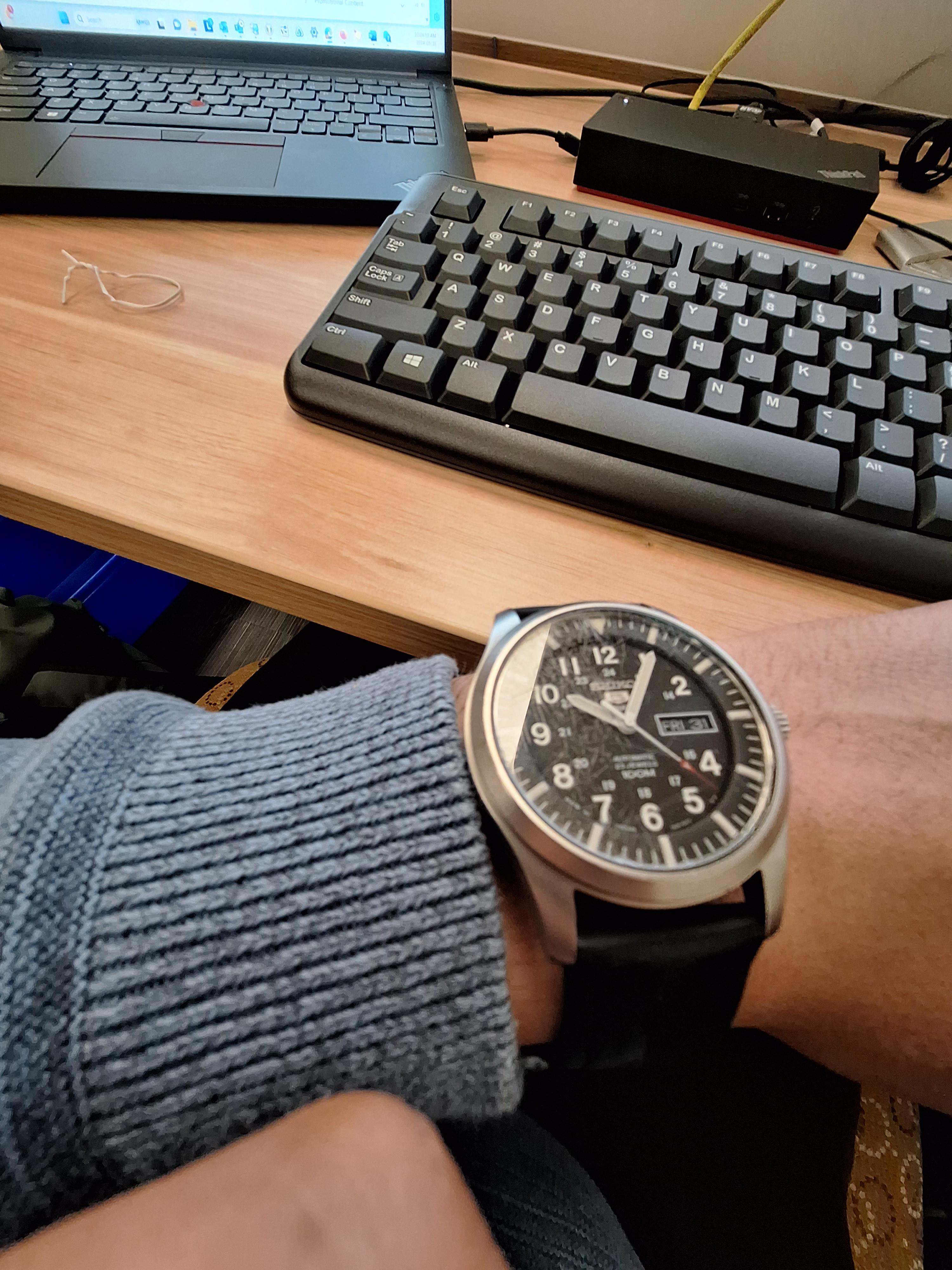 Help me pick a watch?] Parents want to get me a grad present I