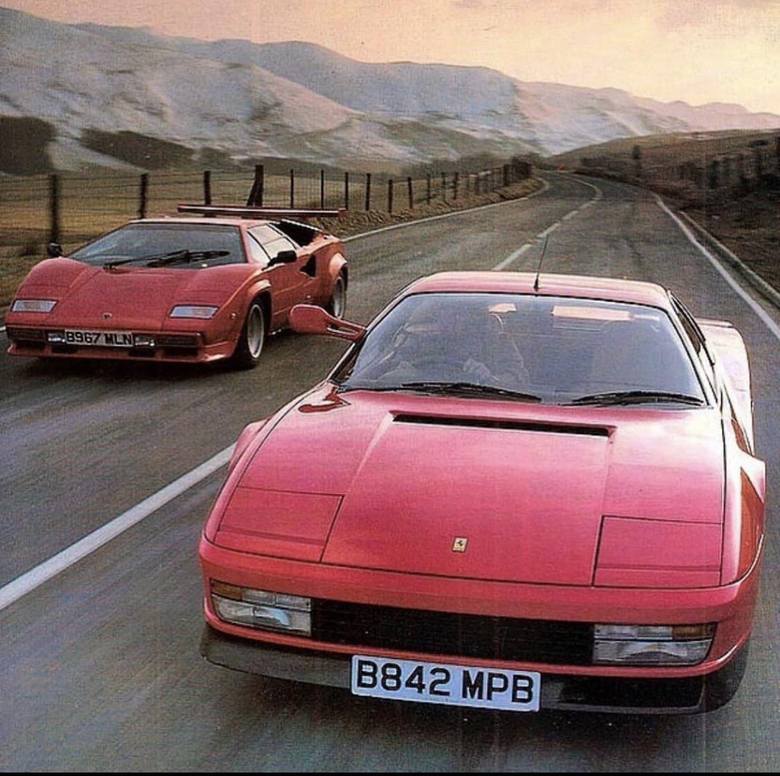 80年代のレジェンド！ランボルギーニ・カウンタックとフェラーリ