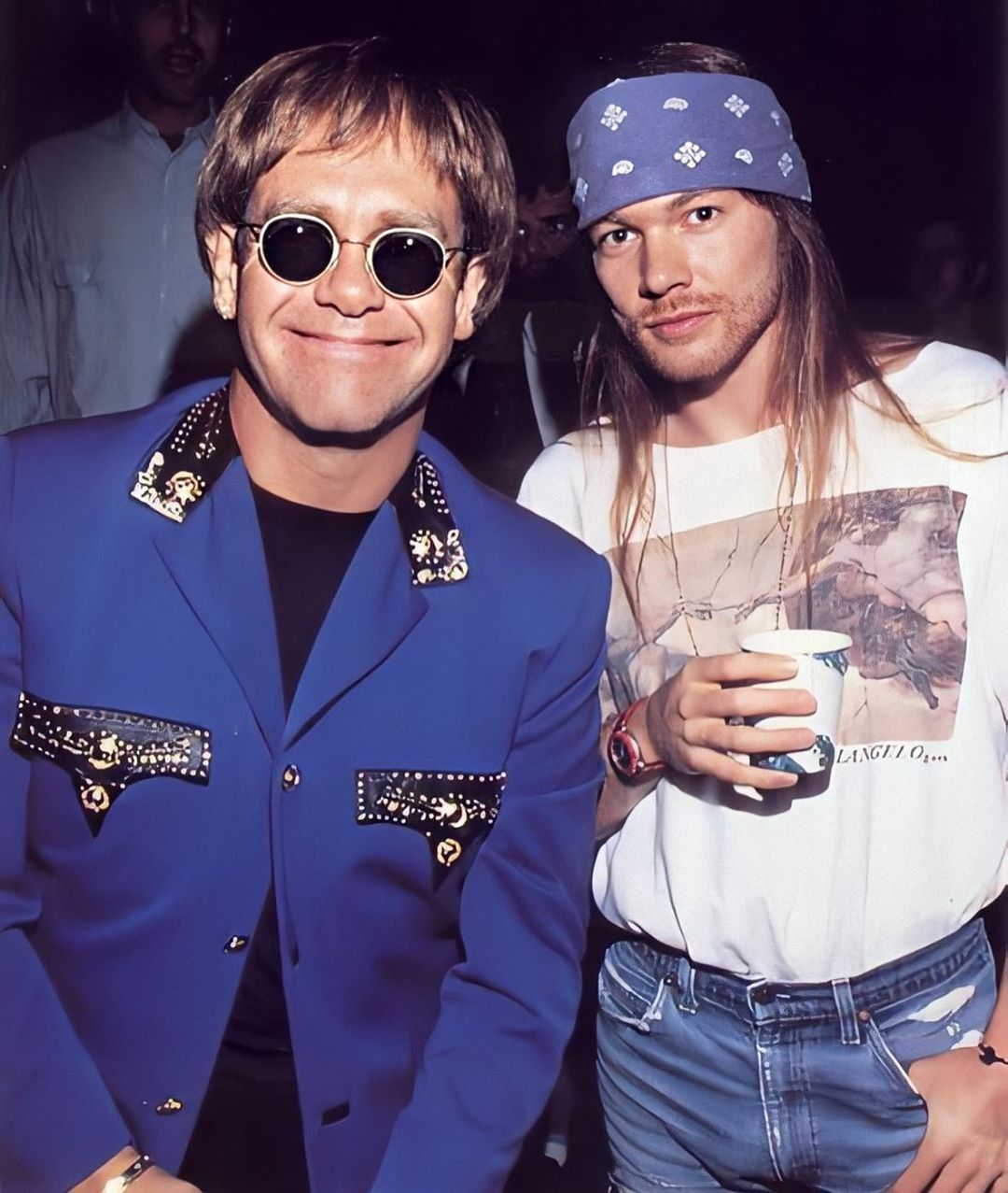 1992年のエルトン・ジョンとアクセル・ローズ。アクセルはエルトン