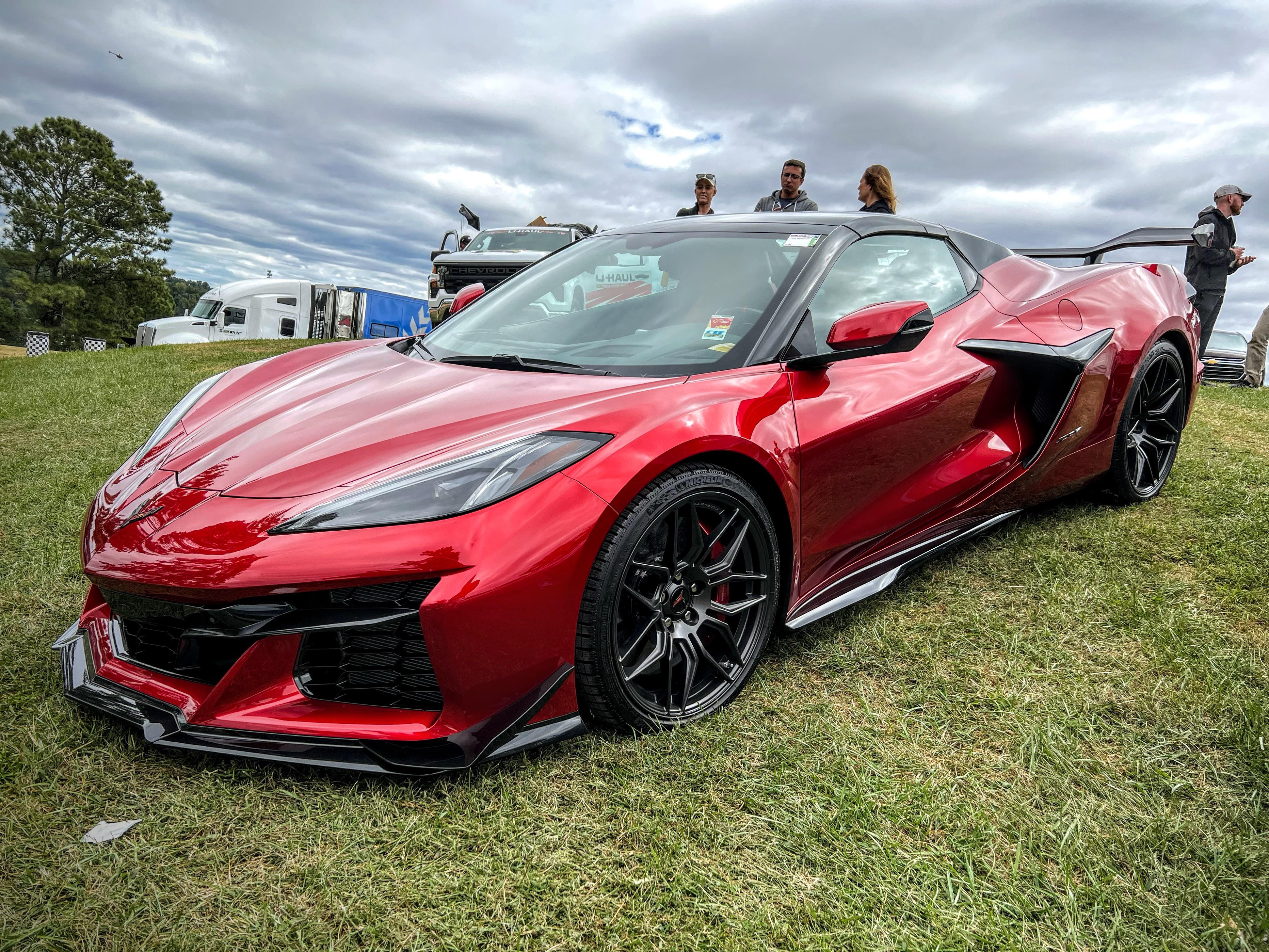 レッドミストメタリックのC8 Z06コルベット [3886x2915] : r/carporn