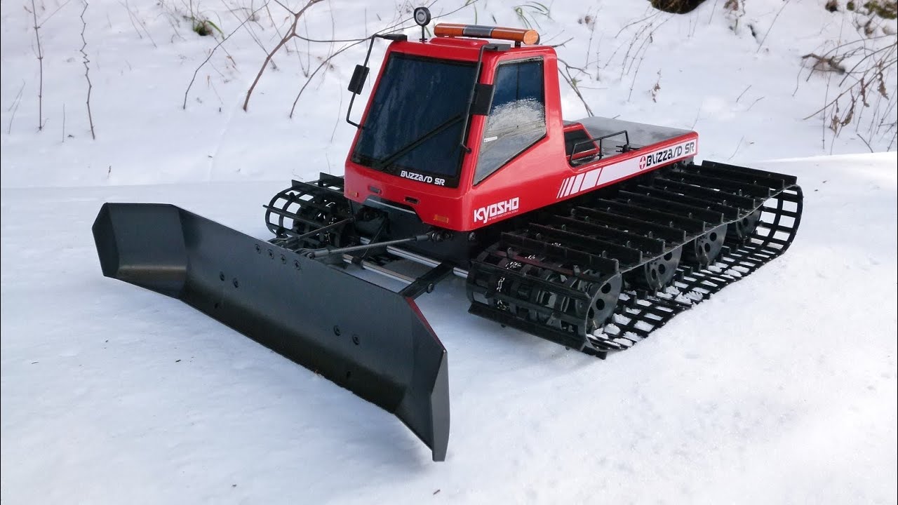 KYOSHO BLIZZARD SR 京商 新型ブリザードSR 雪上走行 - YouTube