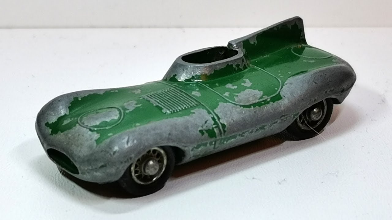Matchbox Jaguar D type no. 41. Model car restoration, renovation
