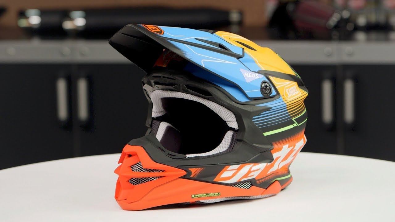 Shoei VFX-EVO Zinger Helmet Review at RevZilla.com - YouTube