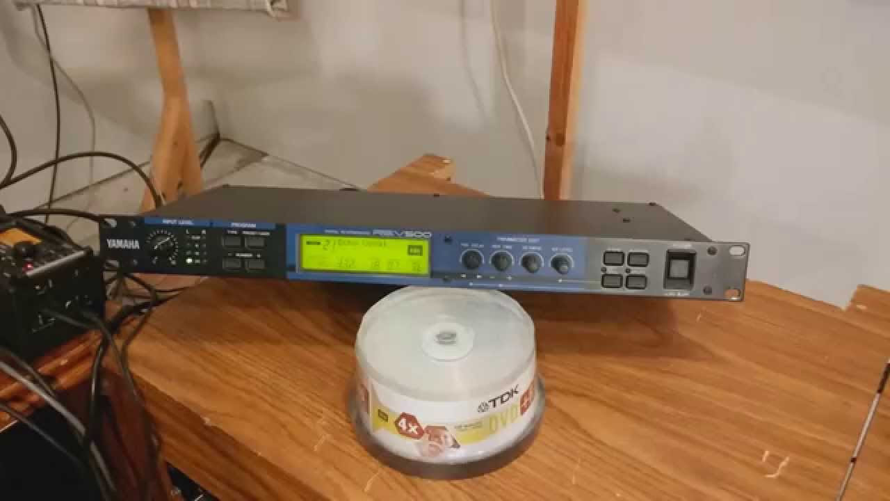 Yamaha REV500 Digital Stereo Reverb Demo - YouTube