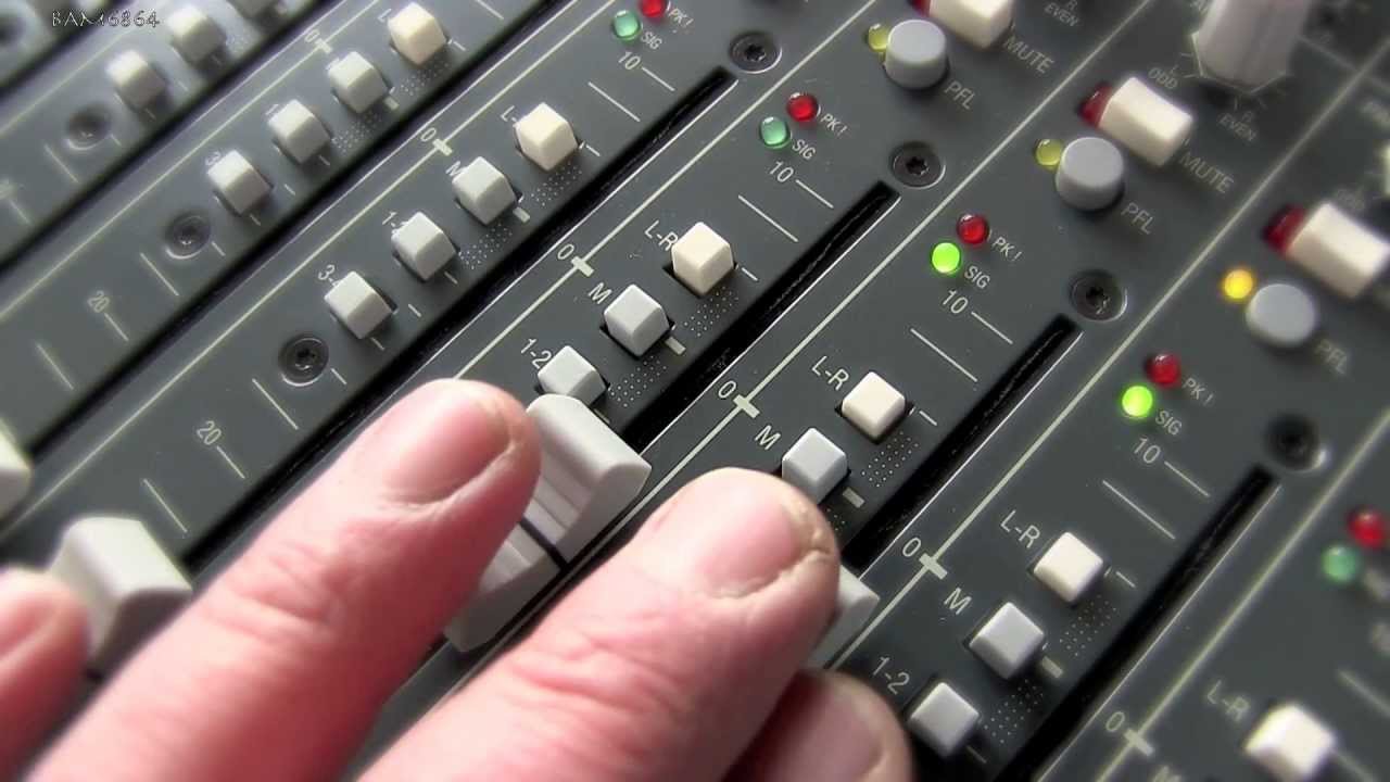 ALLEN & HEATH ZED-420 Recording Console - LightingelStore