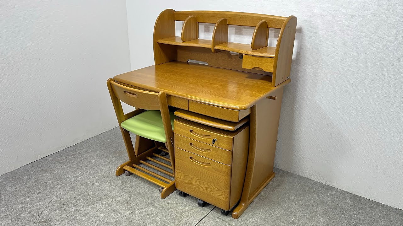 □ karimoku カリモク 学習机 3点セット 勉強机 デスクワゴン 鍵付き