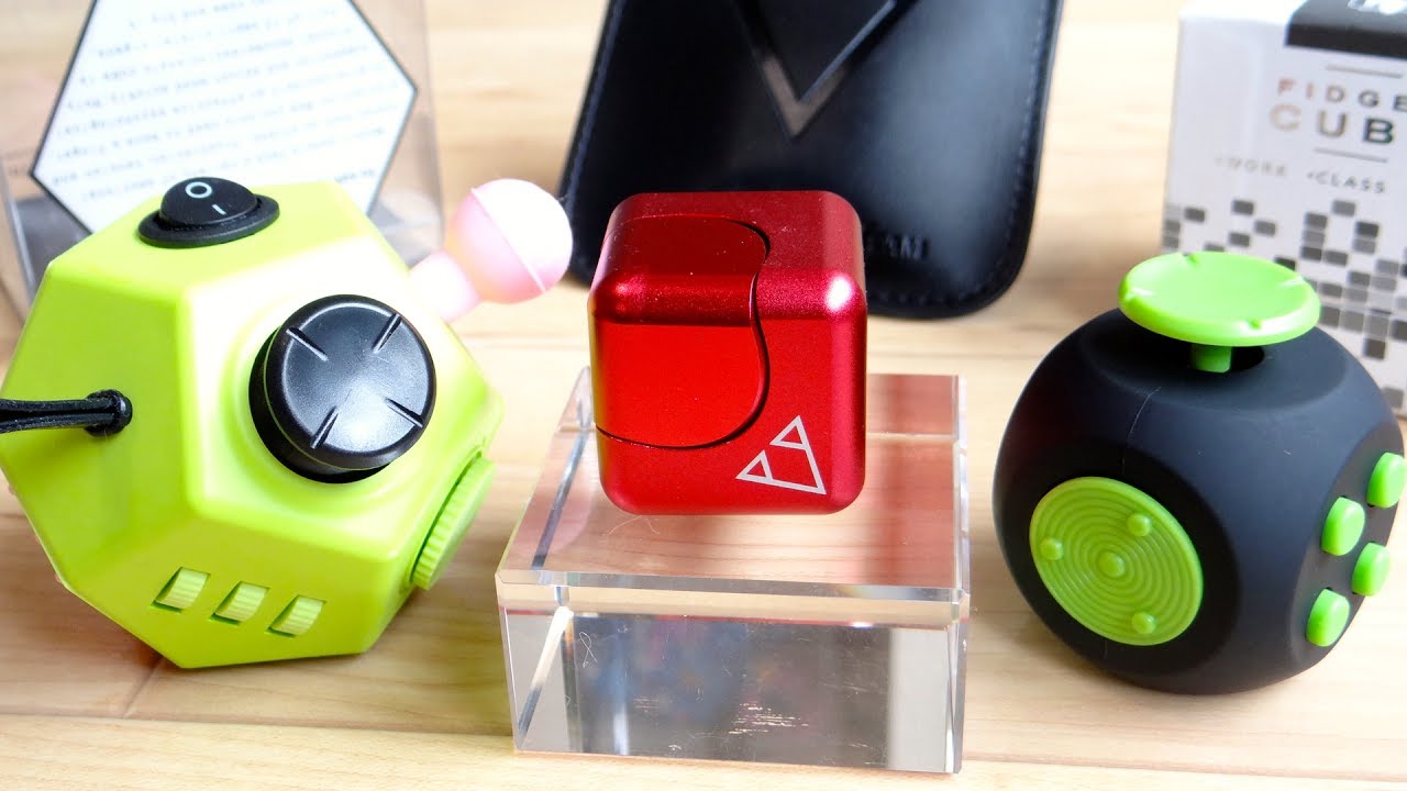 Review of a high-end Kamen Rider-style hand spinner and an Ex-Aid