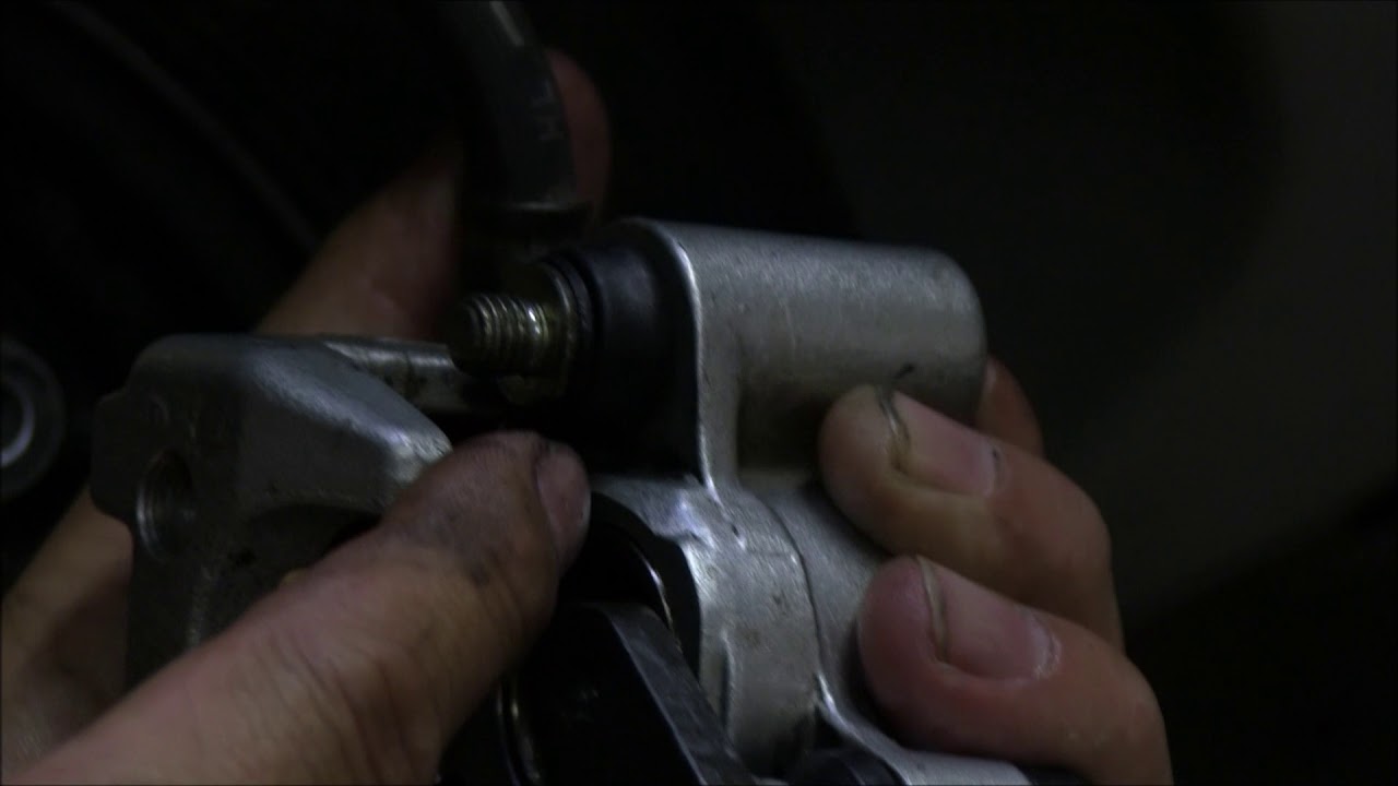 Honda DIO ZX Front Brake Overhaul 2Repair Scooter Brakes - YouTube