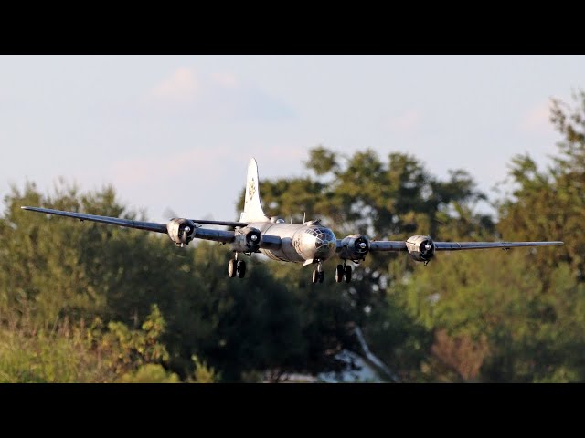 航空機・ヘリコプター B-29 AIR WARRIOR EP R/C AIRPLANE 航空機
