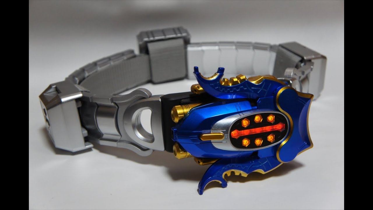 仮面ライダーカブト CSM ガタックゼクター Kamenrider Kabuto - YouTube