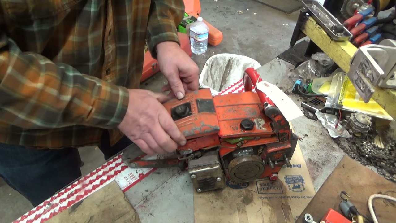 Homelite XL-923 Chainsaw Runs Good C193