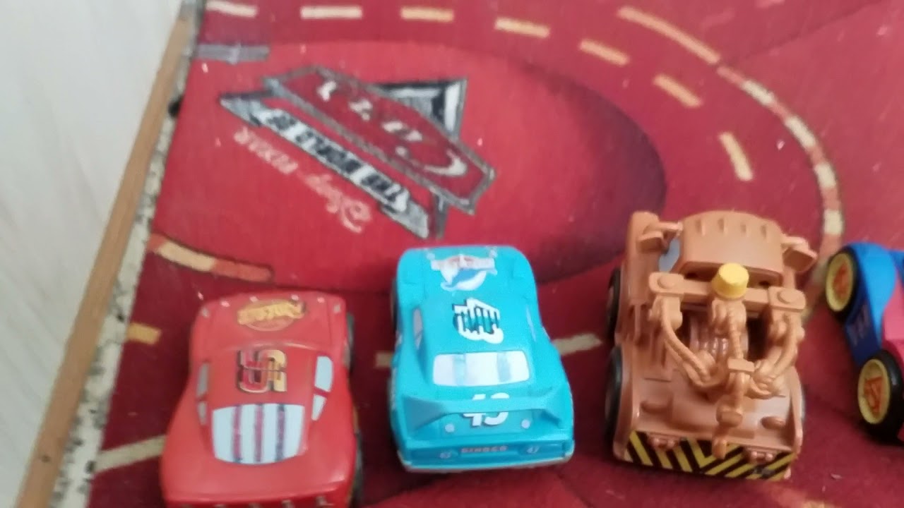 Cars The King ミニカー シェイキングカー Shake N Go Cars The King