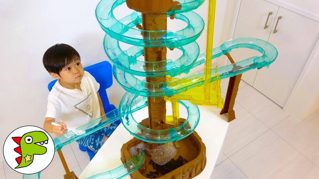 レオくんがそうめんスライダー タワーズロック そうめんアドベンチャー