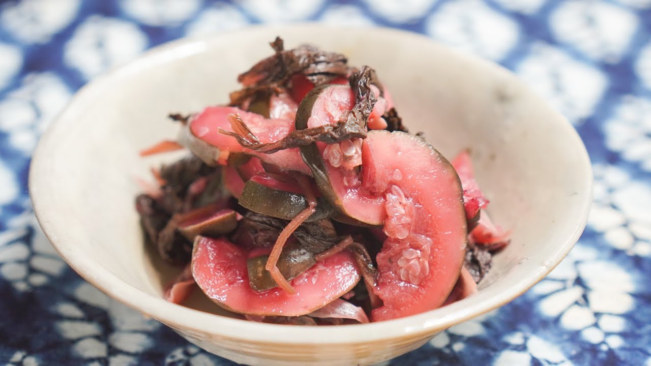 Zucchini and red shiso are delicious when pickled together. - YouTube