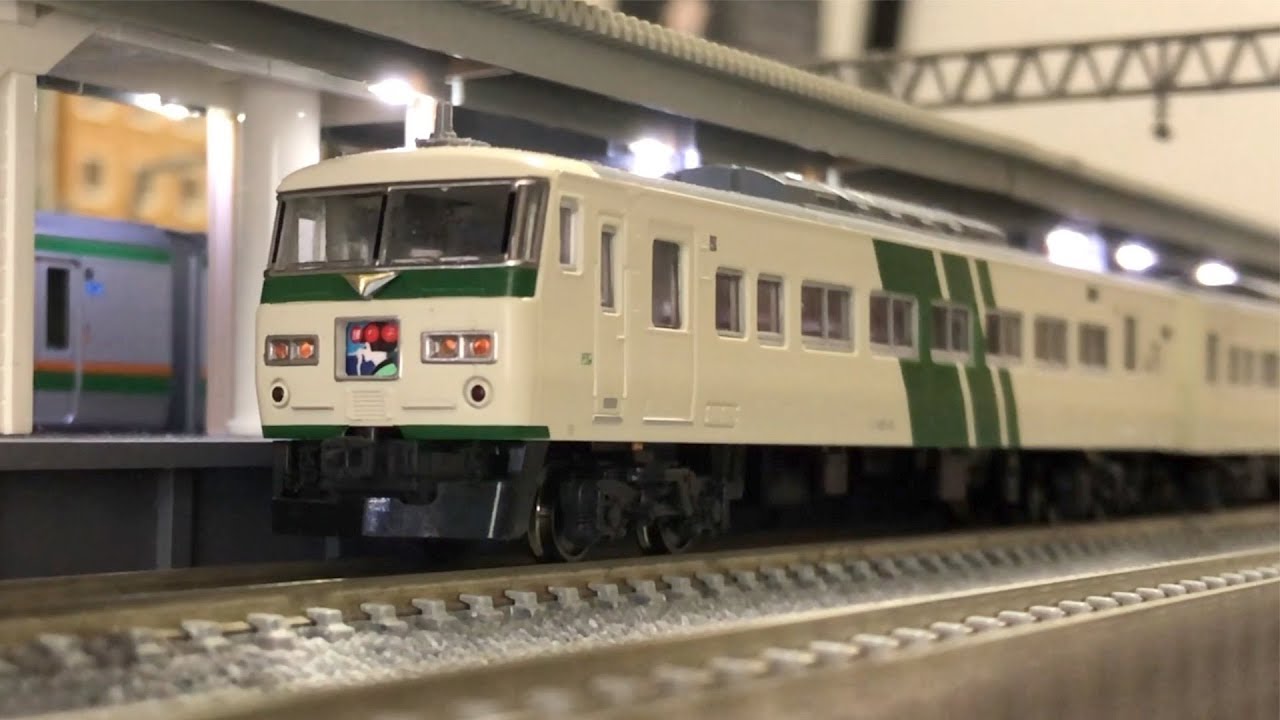 60fps!!】Nゲージ KATO 185系 A8編成 リバイバル踊り子色 走行動画