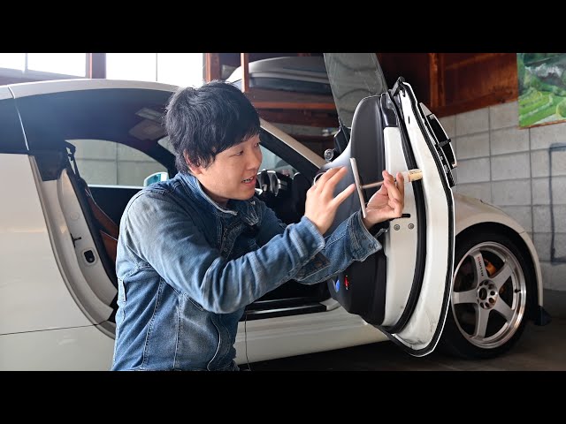 Replacing a broken door handle on a Z! Trying repairs with