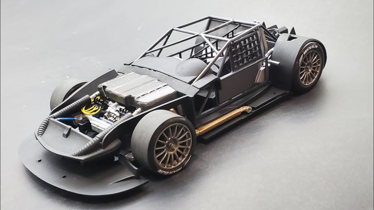 Revell Chevrolet Corvette C6-R build - Part 3: engine, chassis and