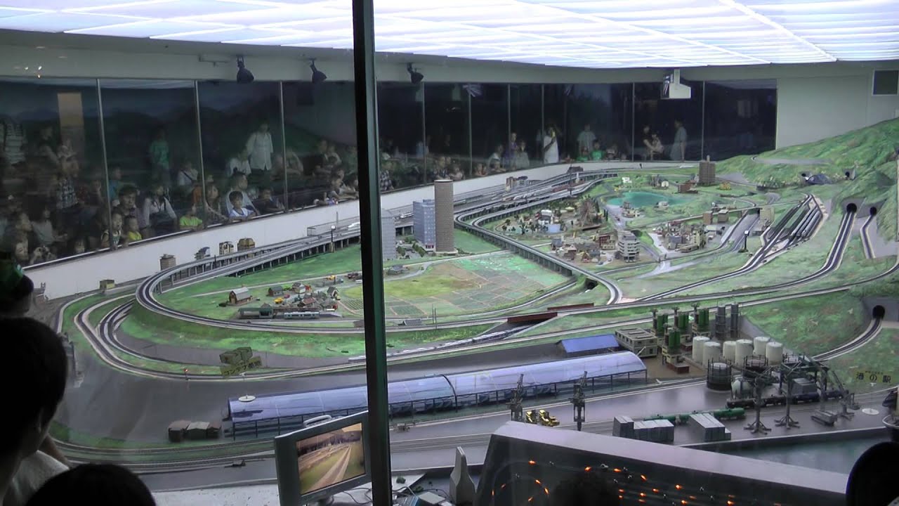 HO gauge train diorama model at Bentencho Transportation Science