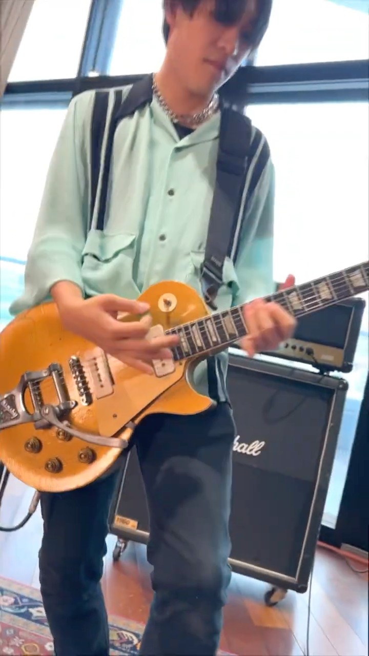 世界一ギターが上手い今時の26歳が1956年製 Gibson Lespaul と 監修