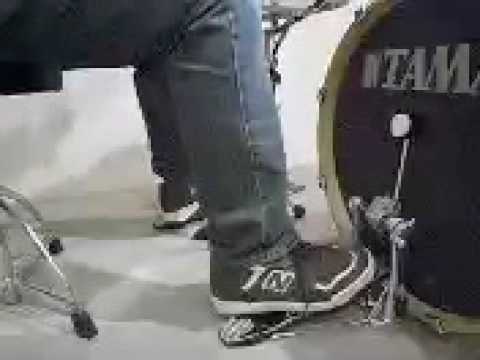 白井式ハイブリッドドラム消音セット バスドラム編 - YouTube