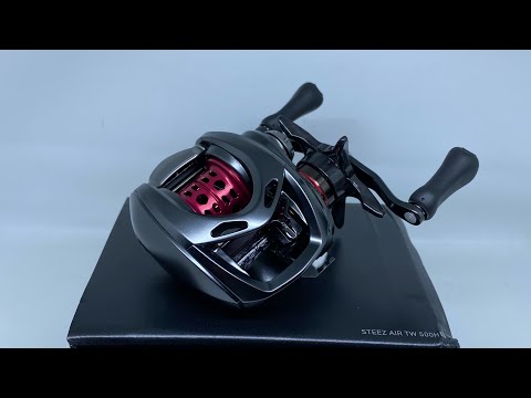 Unboxing Daiwa Steez AIR TW 500HL - YouTube