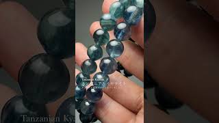 高品質]タンザニア産カイヤナイトブレスレット（約11mm玉） - 埼玉県
