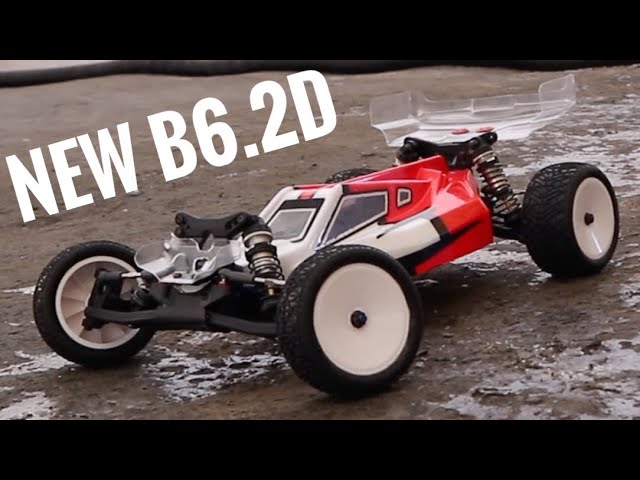 NEW Associated B6.2D vs B6.1D and First Run on Track! - Netcruzer