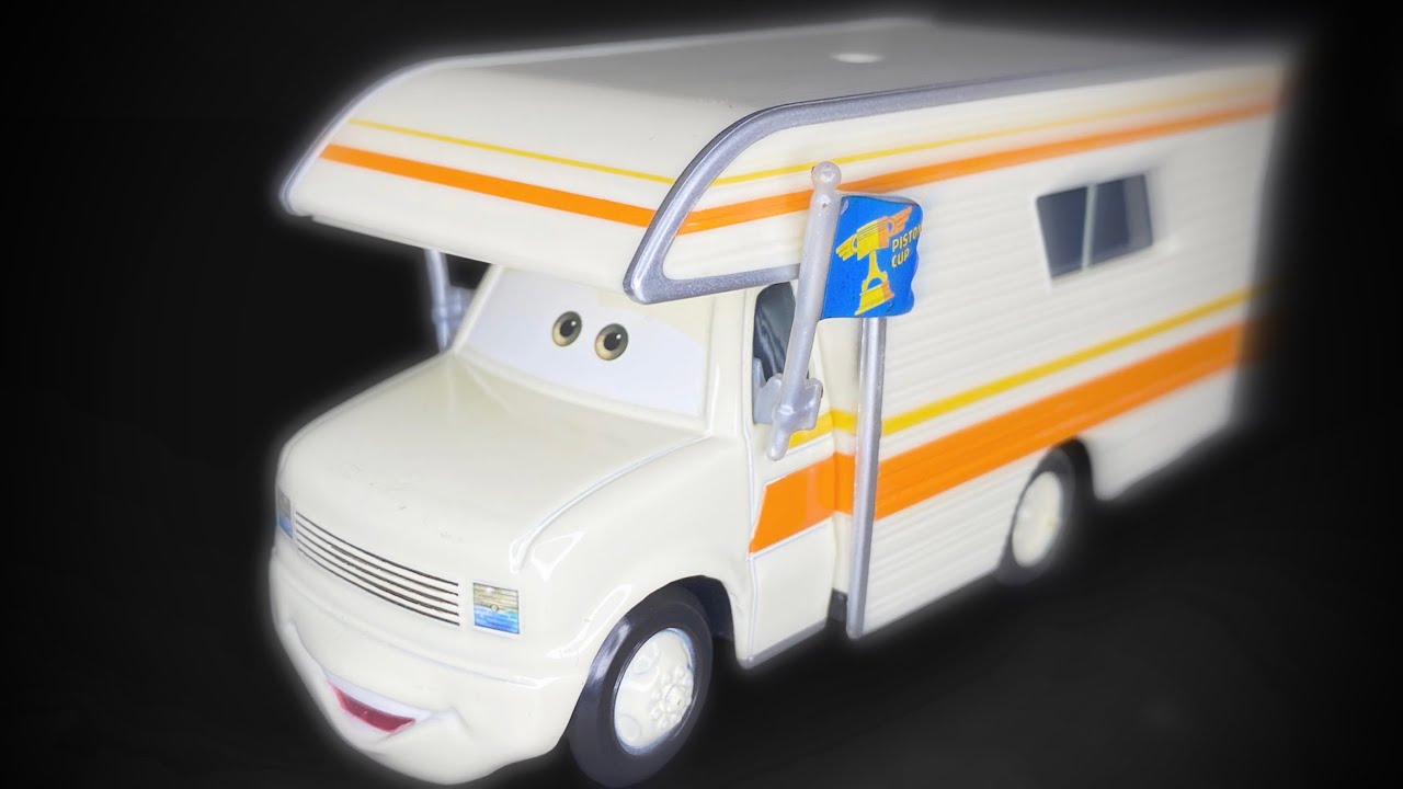 Mattel Larry Camper RV Piston Cup Race Fan 2015 Disney Pixar Cars