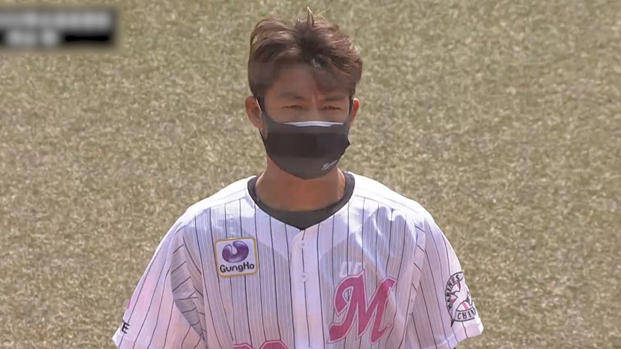 レジェンドは】鳥谷敬 通算1000得点記念の表彰式【ピンクも似合う