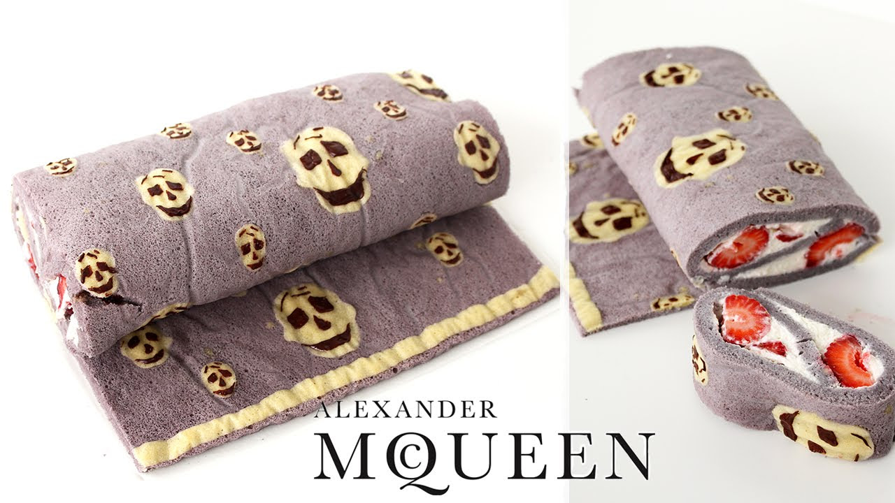 Alexander McQueen Scarf Roll Cake | AlexanderMcQueenのマフラー