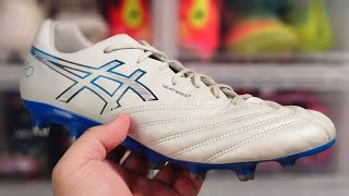 Asics DS Light X-Fly Pro 3 Review + Freekicks - YouTube