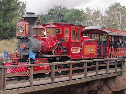 初電】ウエスタンリバー鉄道 コロラド号／TDL - YouTube