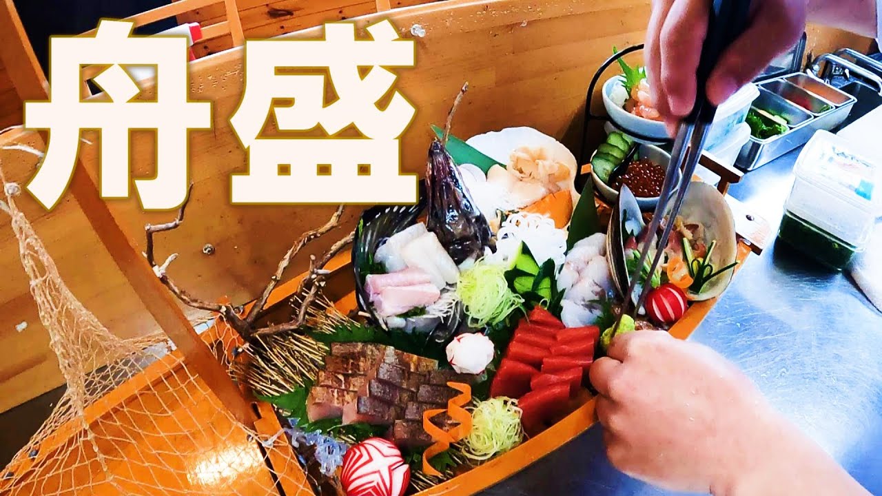 Until the boat-shaped platter is ready: A chef's daytime work