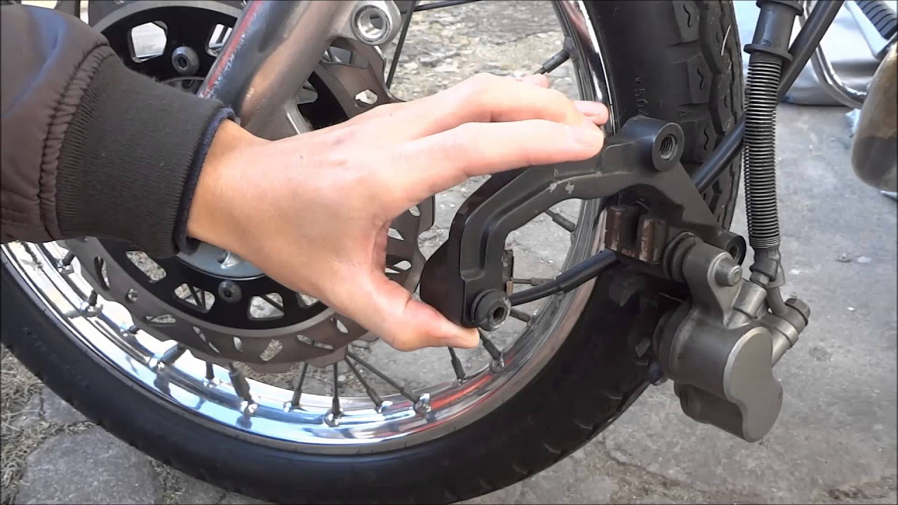 ビラーゴ250 フロントブレーキ オーバーホールするよ！パート① - YouTube