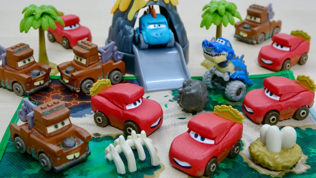 カーズ・オン・ザ・ロード版恐竜ミニカーを狙え！【Mystery Dino Egg