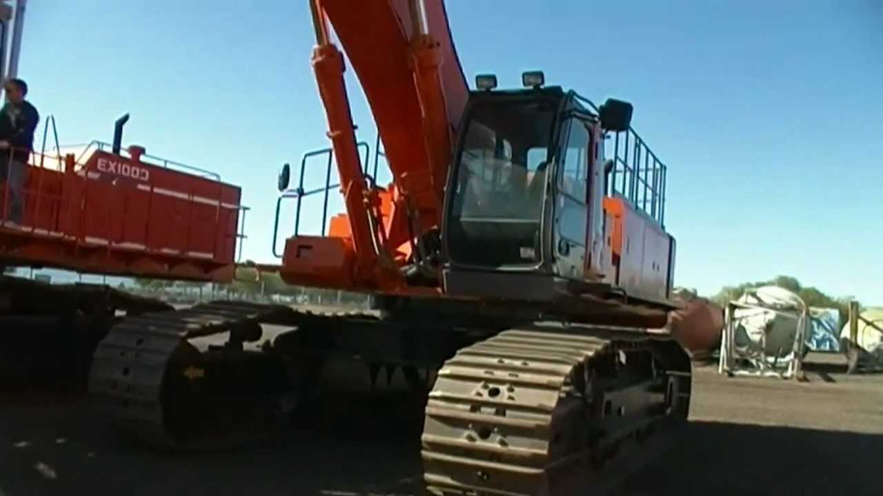 Hitachi ZX800 Excavator Walkaround - YouTube