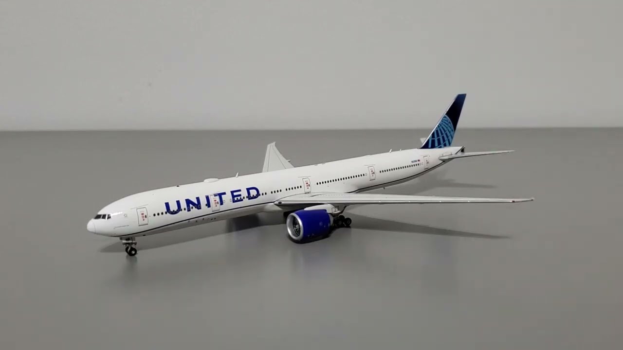 航空機・ヘリコプター Gemini 1/400 B777-300ER United Airlnes Four