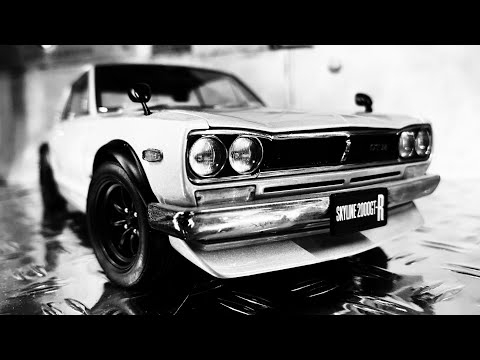 AUTOart 1/18 ハコスカ （ チューンド・バージョン シルバー) - YouTube