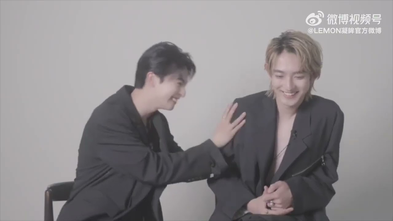 25時、赤坂で Lemon インタビュー - YouTube