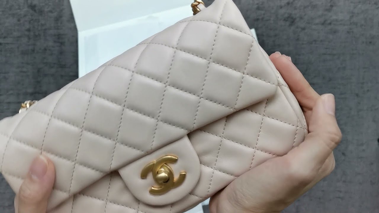 CHANEL 22C unboxing l mini pearl crush handbag in light beige