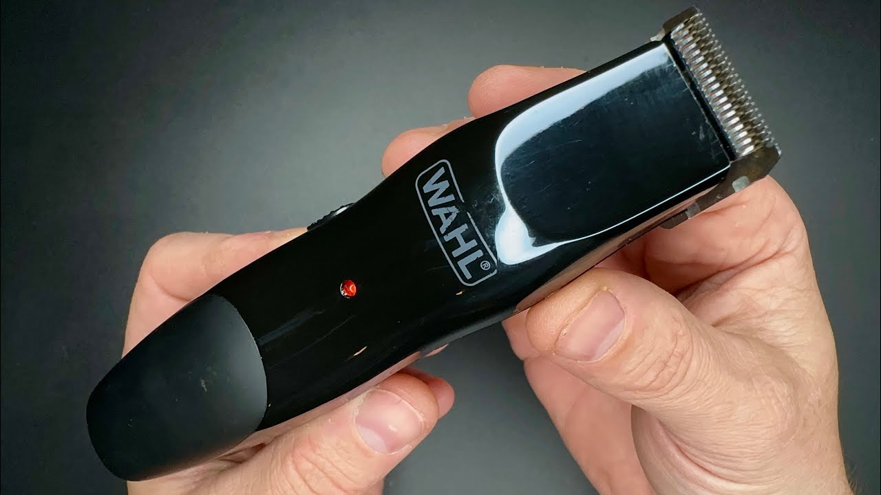 Wahl Trimmer GroomsMan Battery Replacement - YouTube