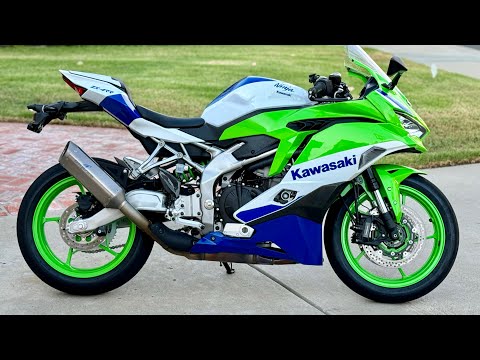 GravesMotorsports ZX-4RR Silver Rearsets on 40th Anniversary