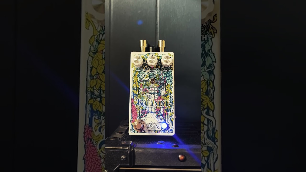 A QUICK LOOK at THE BOTANIST by Matthew's Effects - YouTube