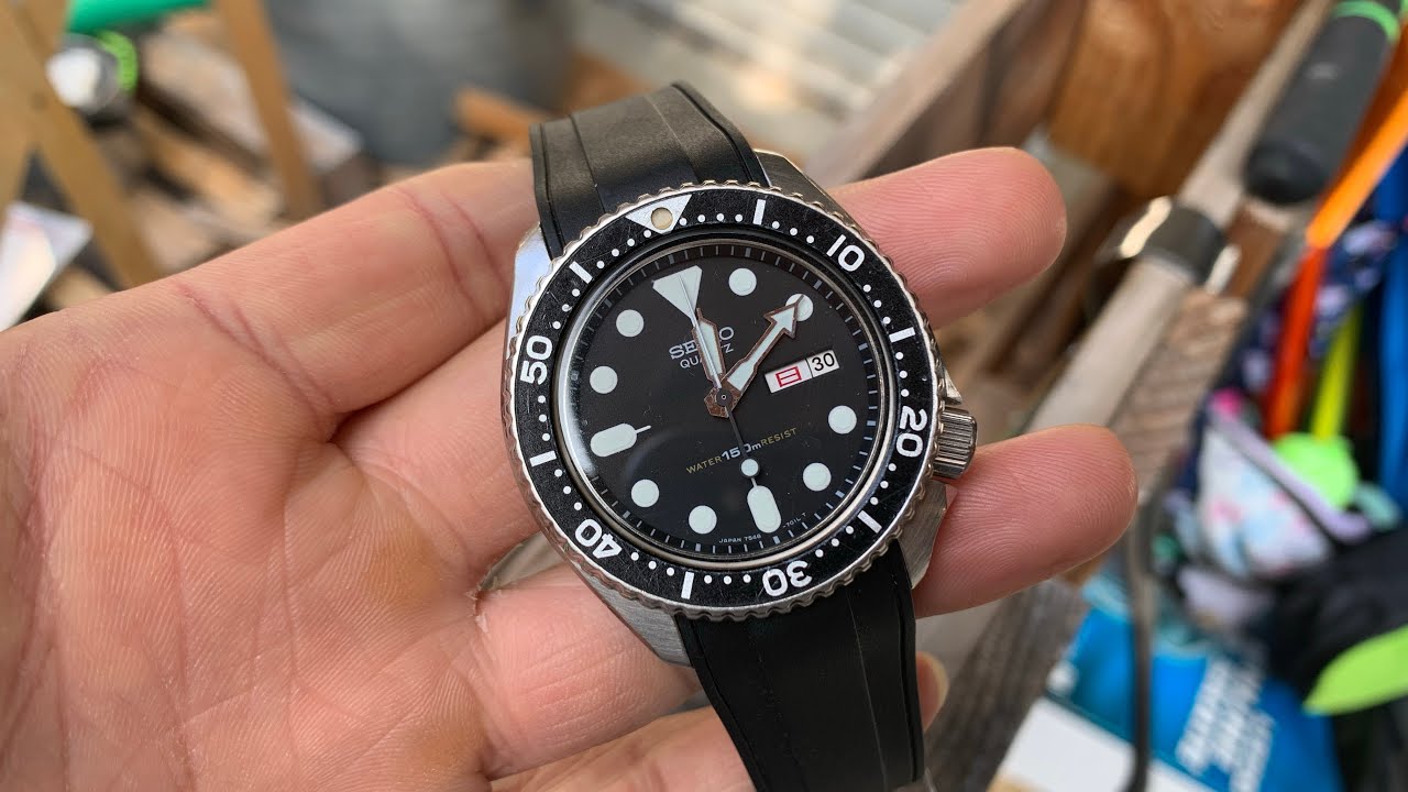A true beater Watch - Seiko 7548-7000 Quartz Diver aka Grandad of