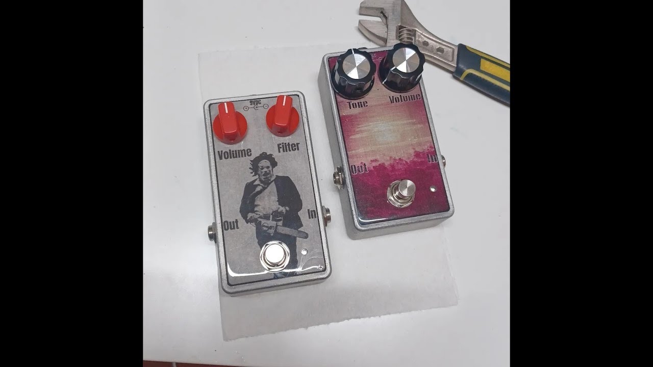 Pedal Demo/Comparison - Death by Audio Fuzz War V1 and Fuzzhead FX