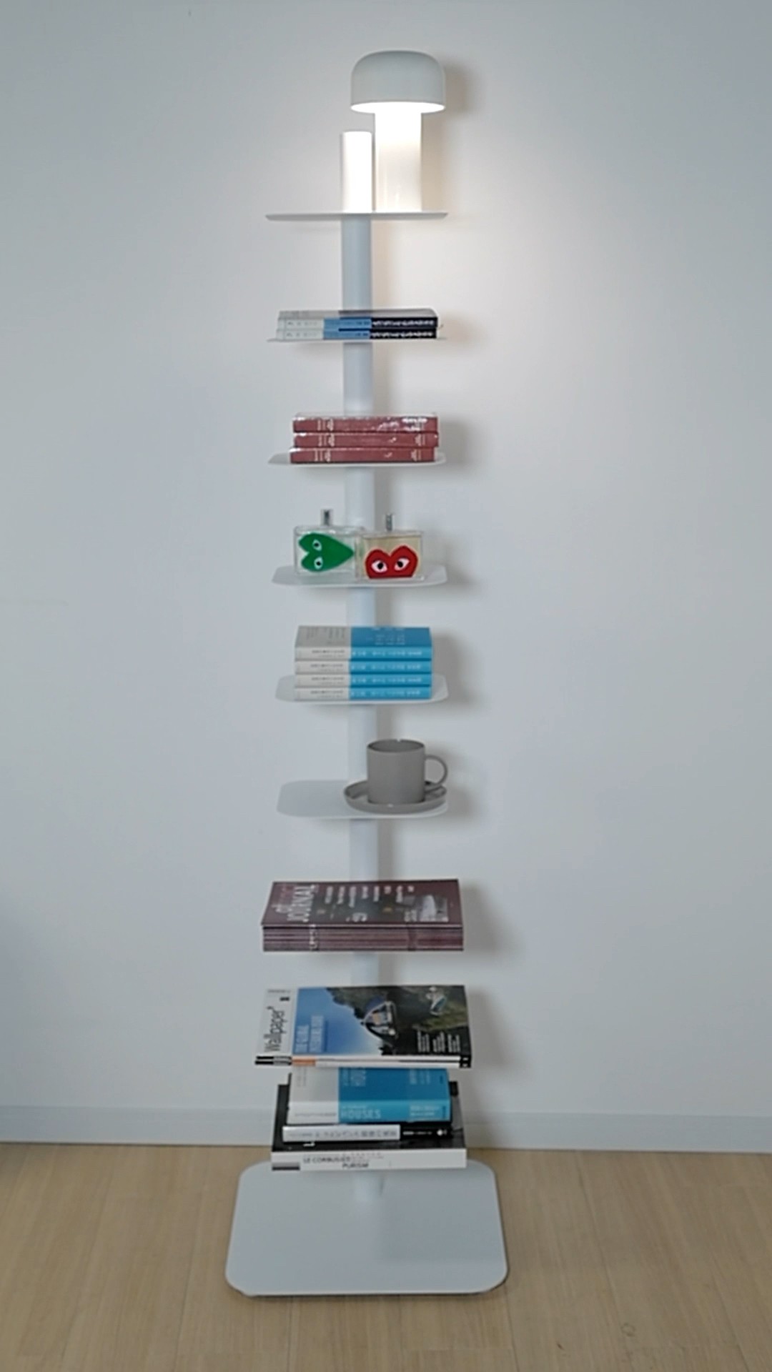 あなたのお部屋にヴァーチカルなエッセンス ハーマンミラー Story