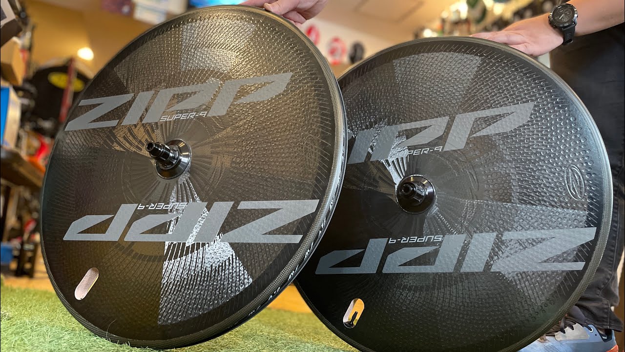 ディスクホイール】ZIPP Super-9 Tubeless 50万円オーバーのホイール
