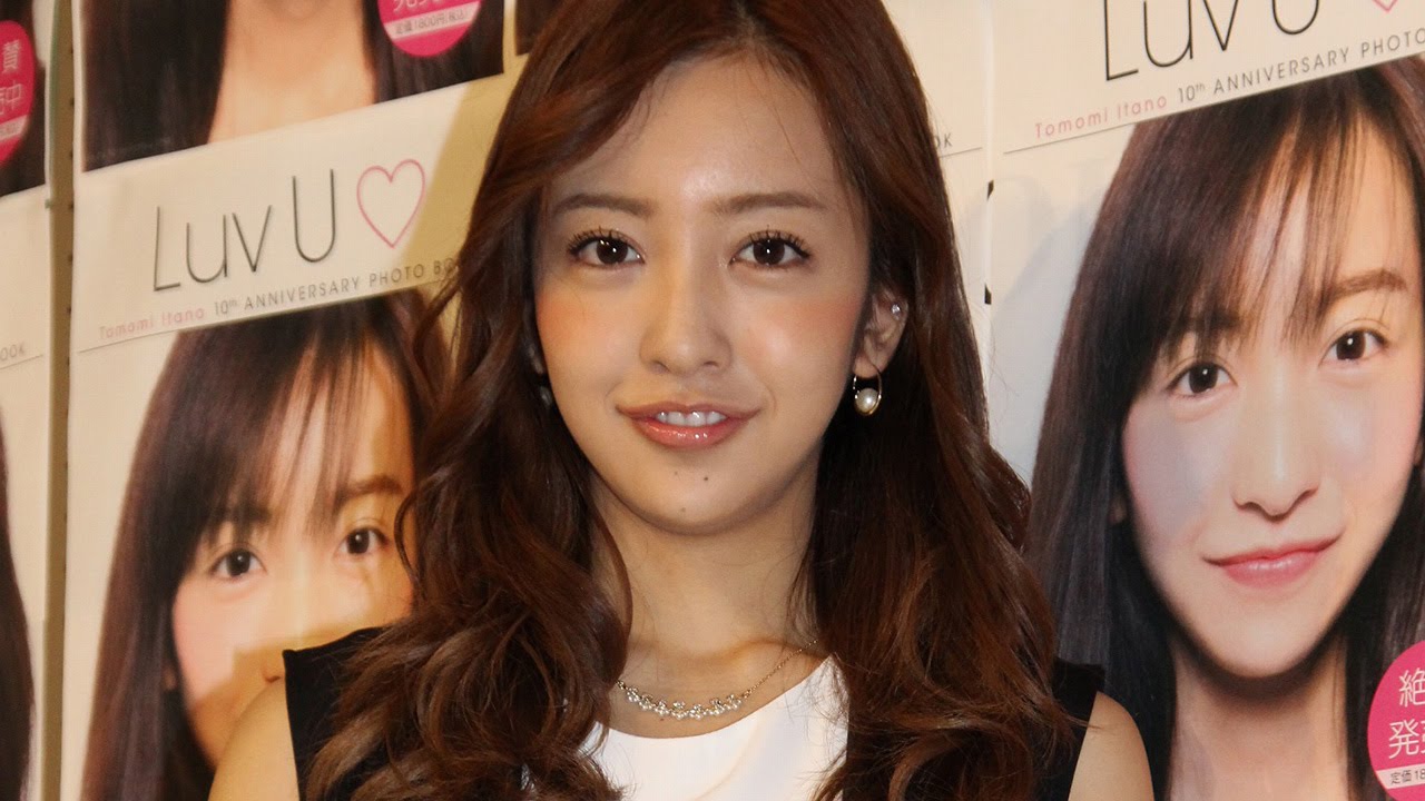 板野友美 板野友美 キャラクターぬいぐるみ（Tomomi Itano) トム