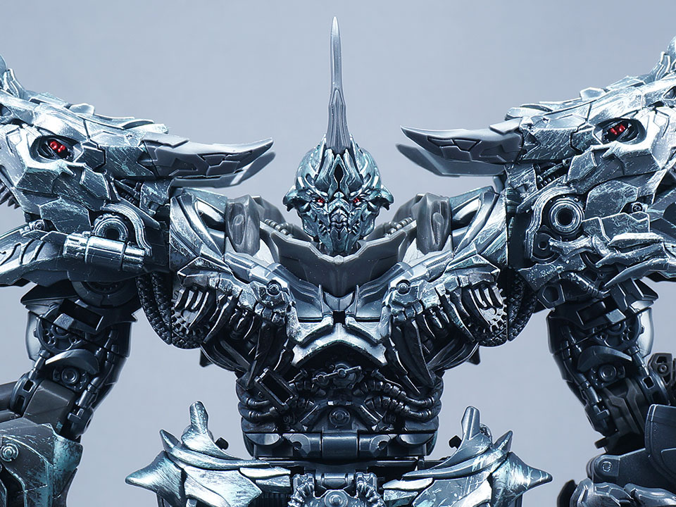 レビュー：TFスタジオシリーズ SS-07 グリムロック | 超偏見超変形