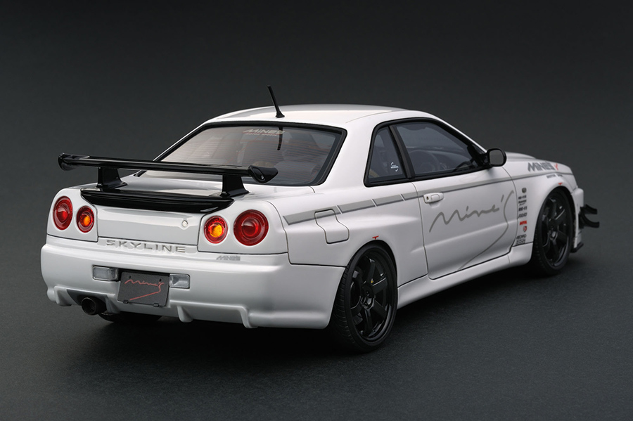 IG0348 1/18 Nissan Skyline GT-R Mine's (R34) White | LINE UP